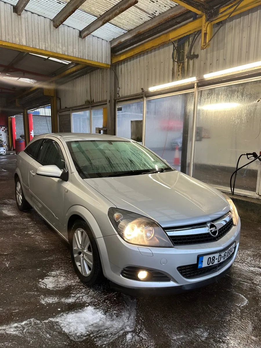 Opel Astra 1.4l Gtc - Image 1