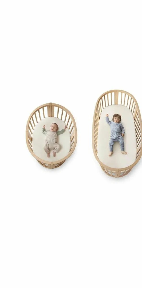 Stokke Sleepi Mini and Sleepi Cot - Image 2