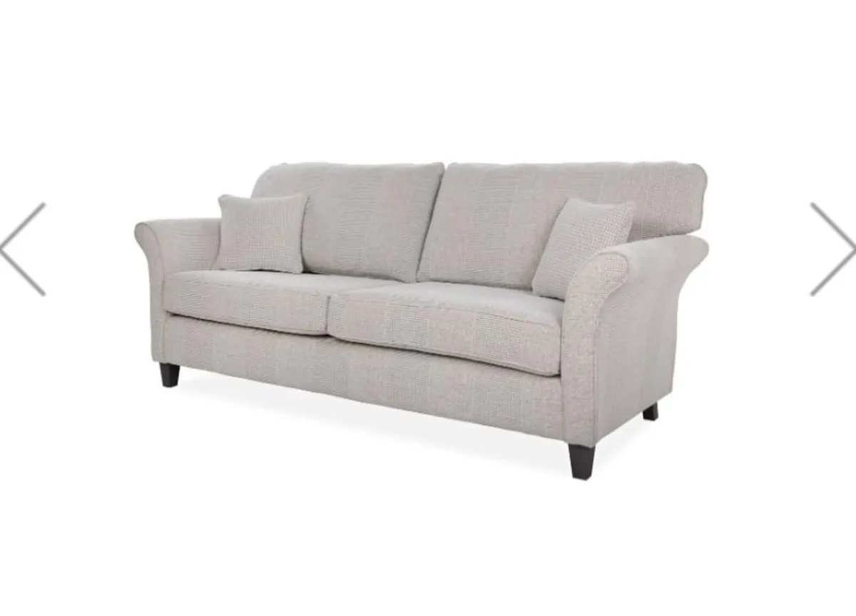 4-Seater Couch – Like New – 6 Months Old - Image 1