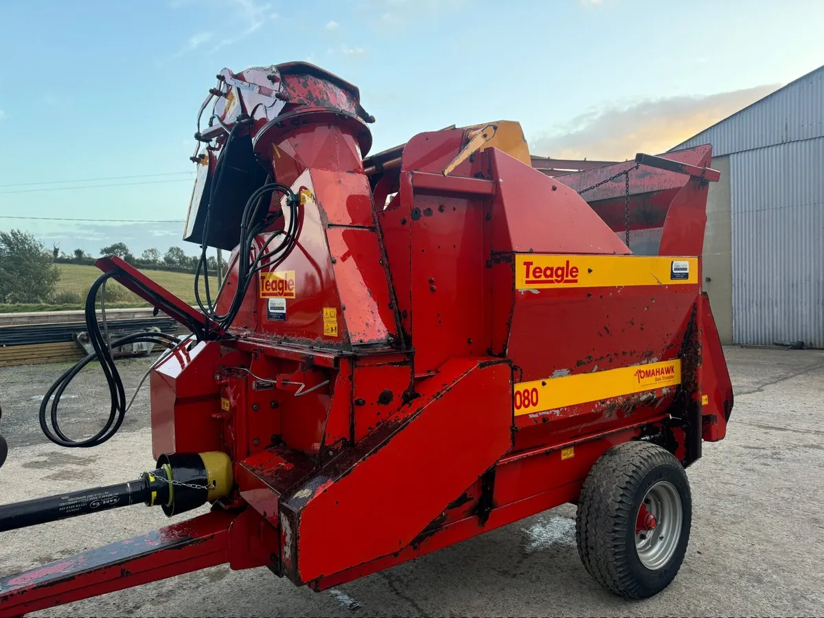 Farm machinery straw choppers - Image 1