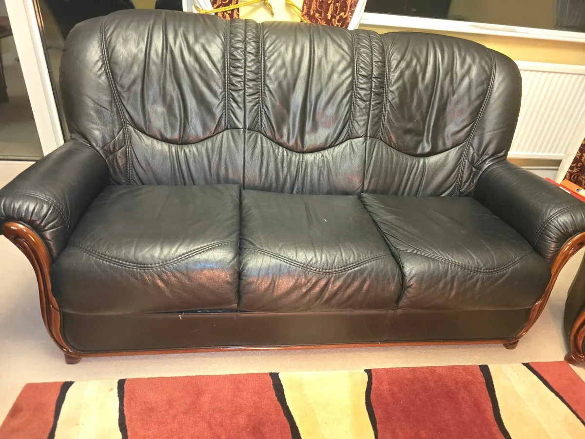 3 Piece Suite of furniture - Image 4