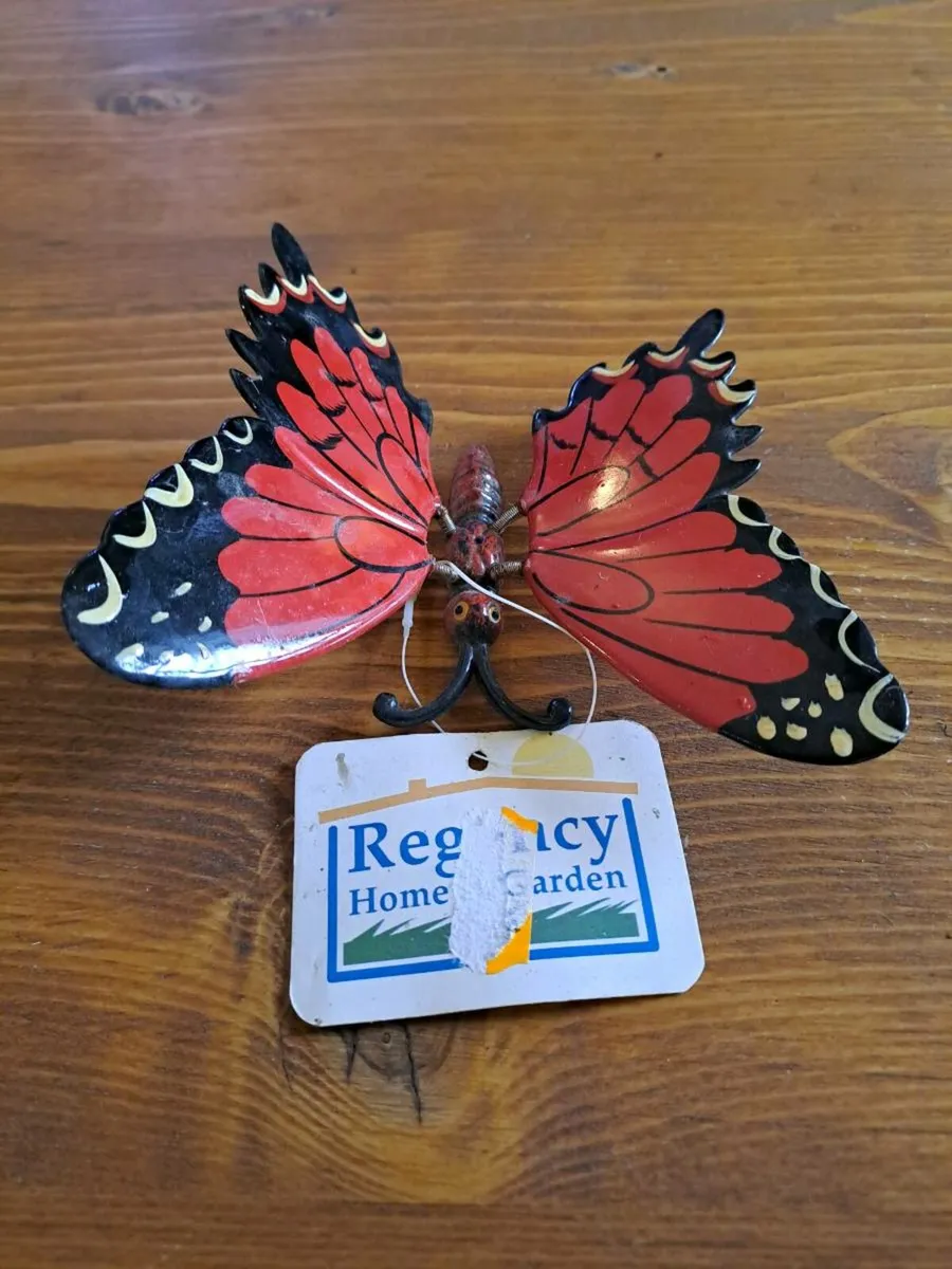 Free butterfly Garden ornament - Image 1