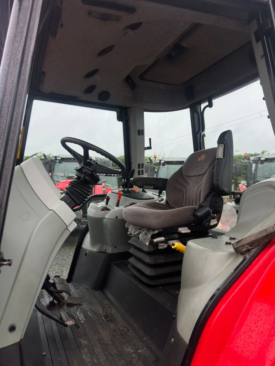 2012 Massey Ferguson 5435 - Image 4