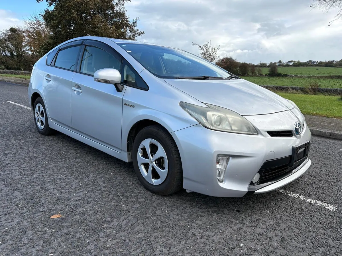 2012 TOYOTA PRIUS 1.8 PETROL/HYBRID AUTOMATIC - Image 2