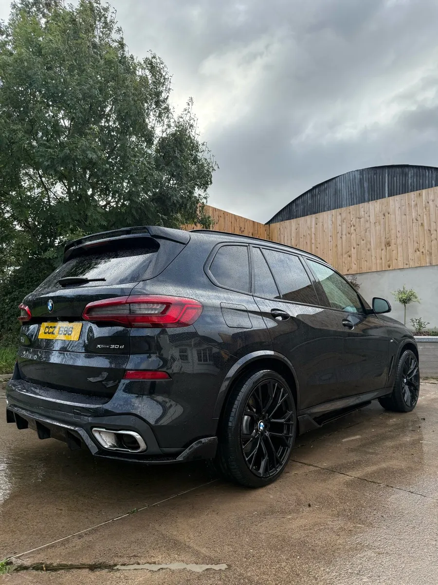 2019 BMW X5 xDrive30d M Sport - Image 3