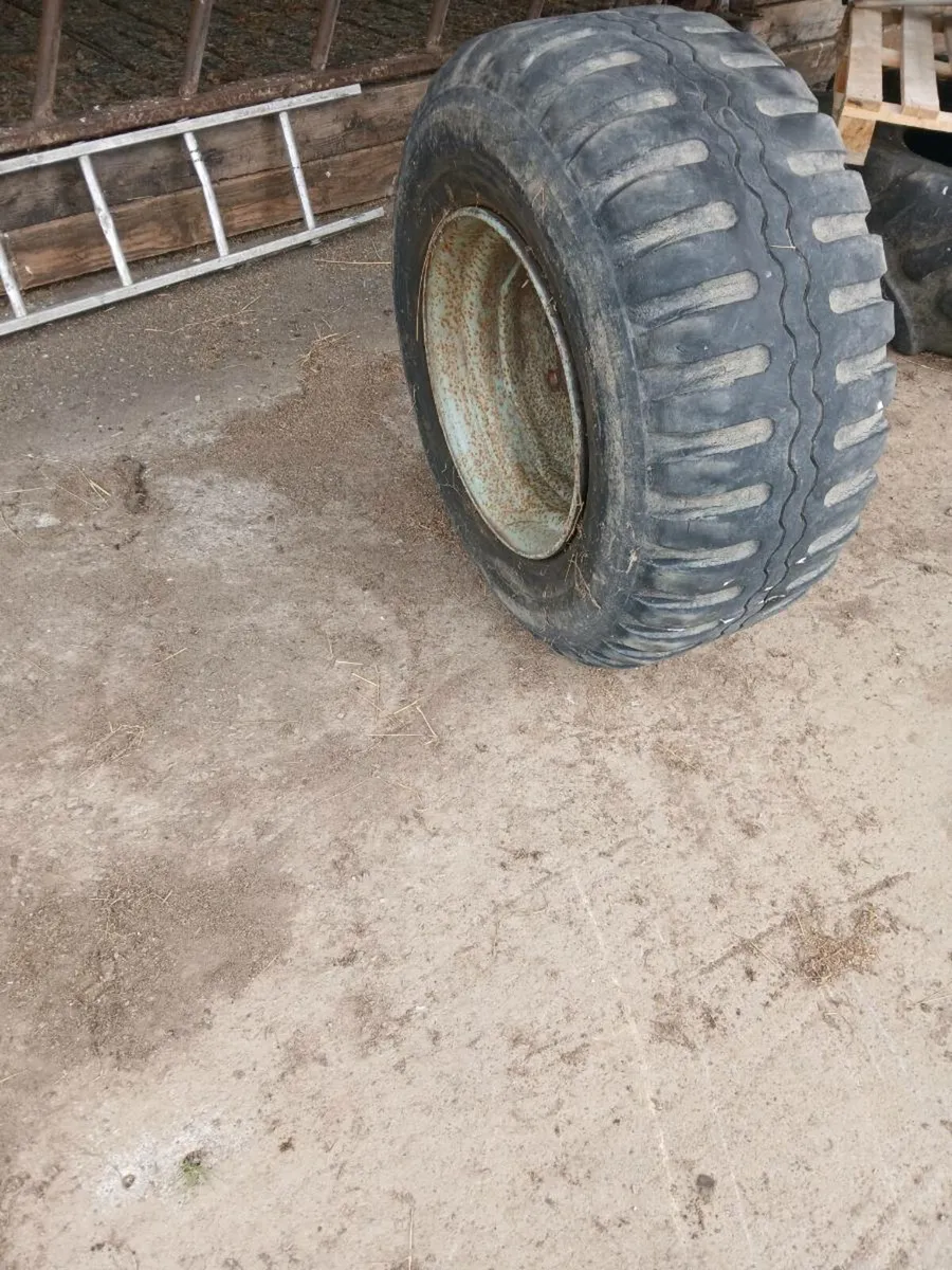 Tyres - Image 2