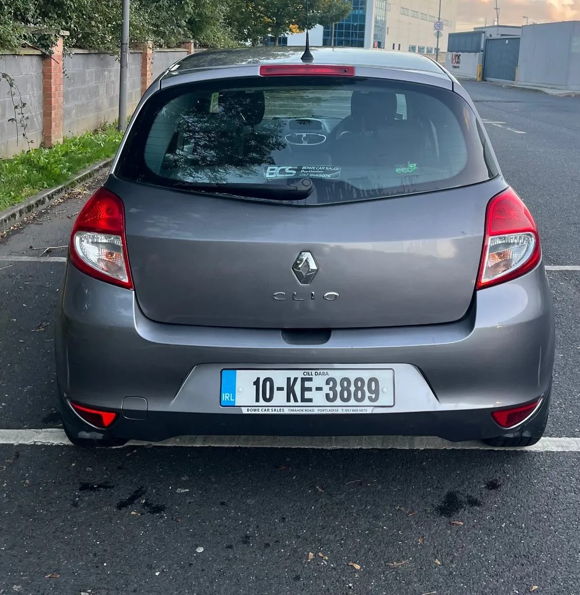 Renault Clio 2010 - Image 2