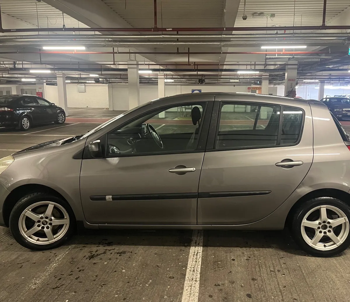 Renault Clio 2010 - Image 4