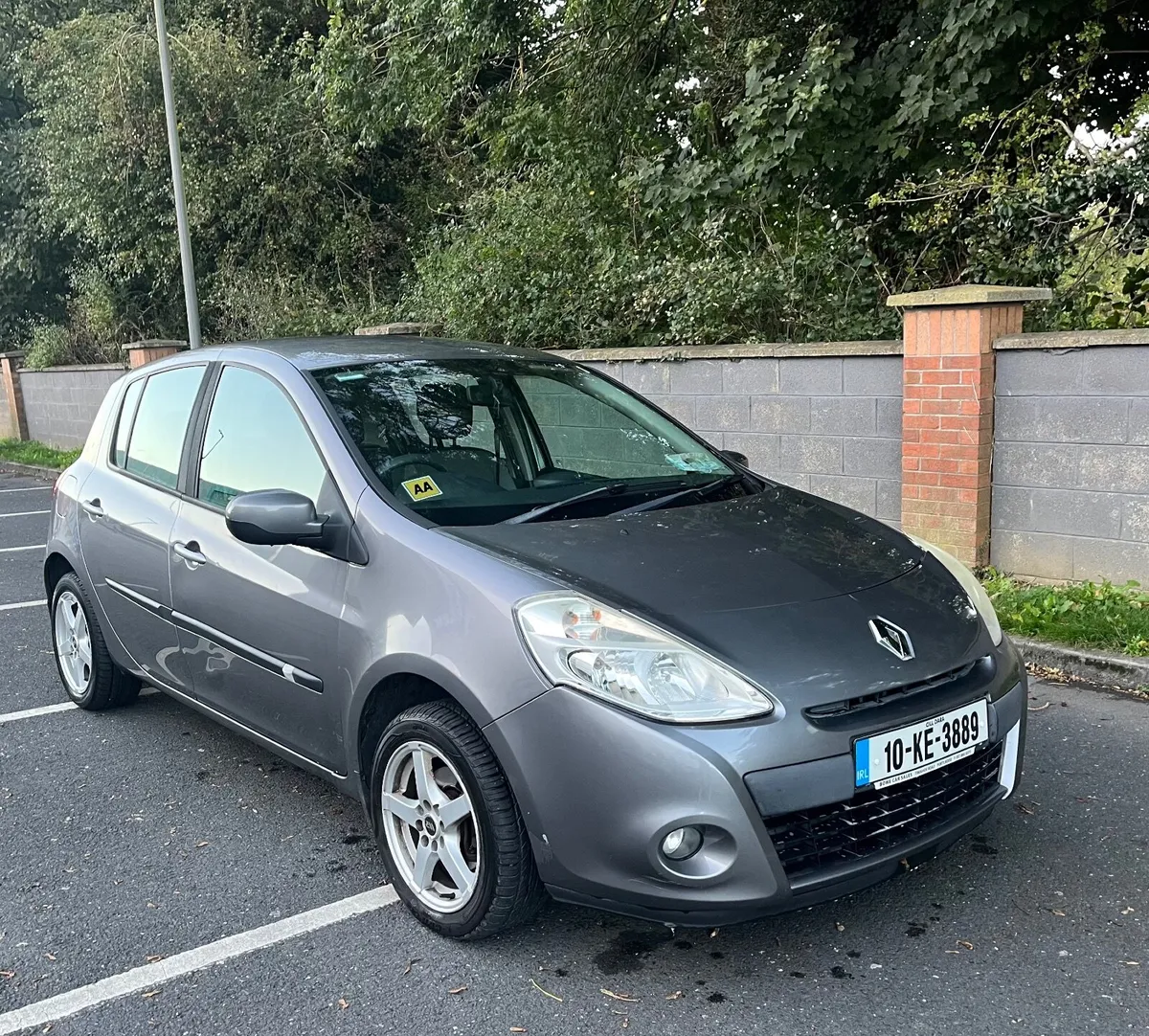 Renault Clio 2010 - Image 1
