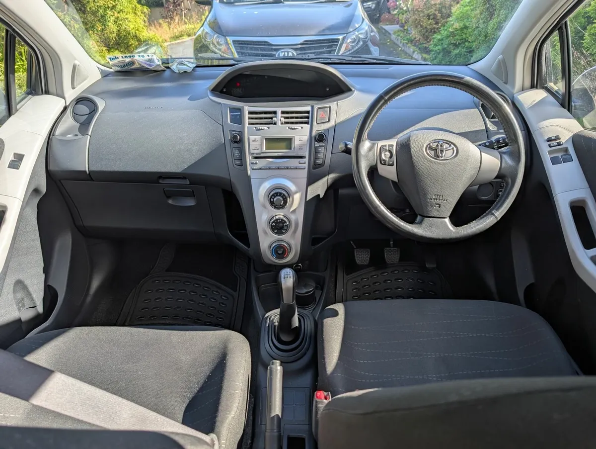 Toyota Yaris 2006 - Only 112km with NCT - Image 2