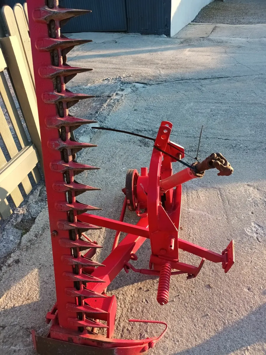Ferguson finger bar mower - Image 1