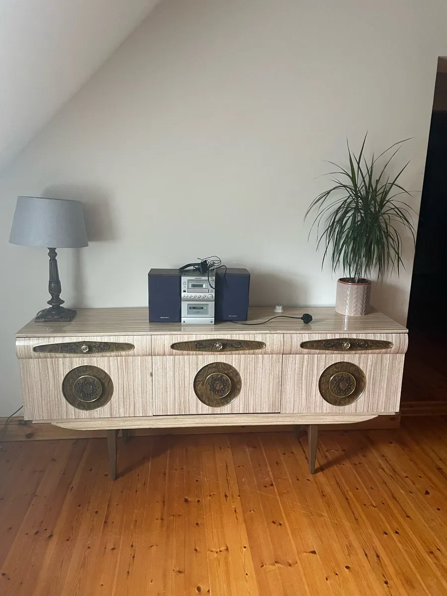 Antique sideboard - Image 1