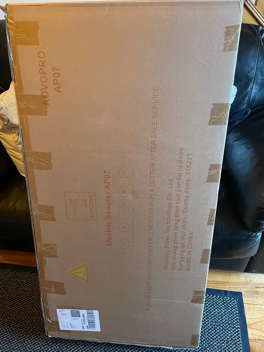 Brand New AOVO PRO Electric Scooter - Image 2