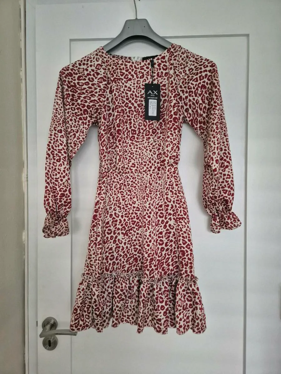 Ax Paris brown/cream dress. Size Xs - Image 1