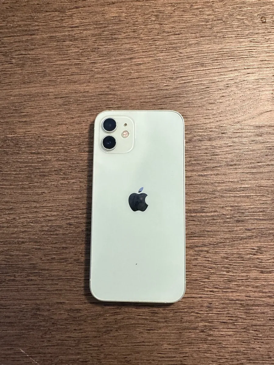iPhone 12 64GB - Image 1