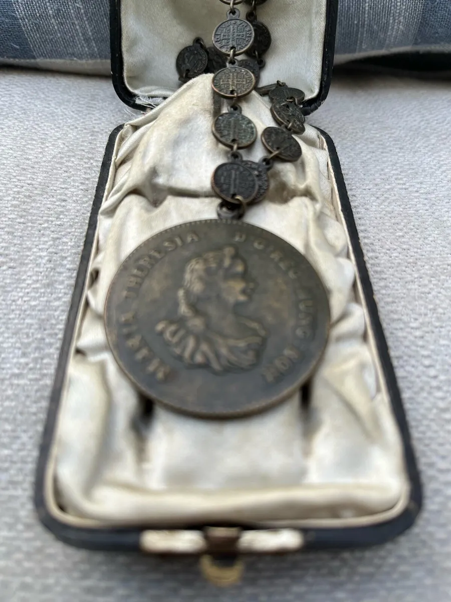 Vintage Medal - Image 1