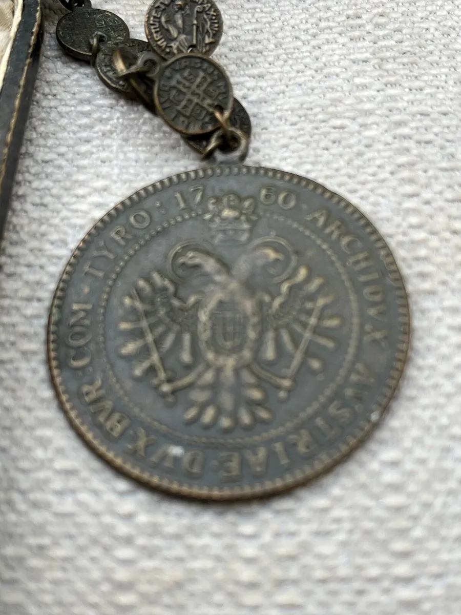 Vintage Medal - Image 3