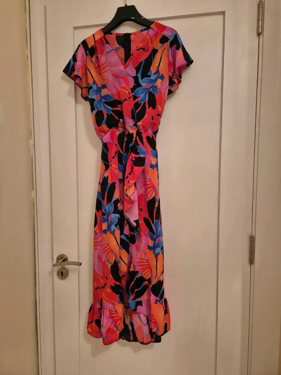 Ax Paris red multicoloured dress. - Image 1