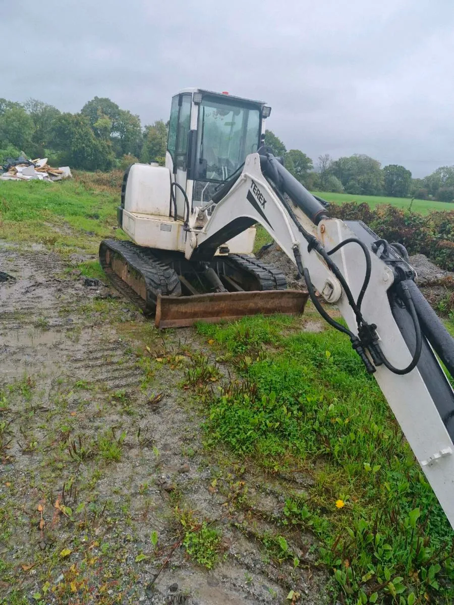 Terex digger - Image 1