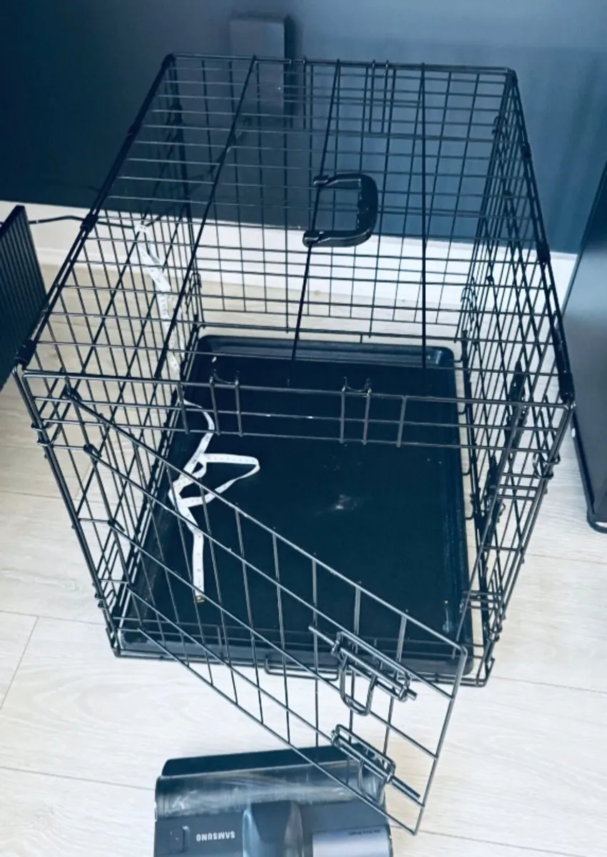 Brand new dog crate