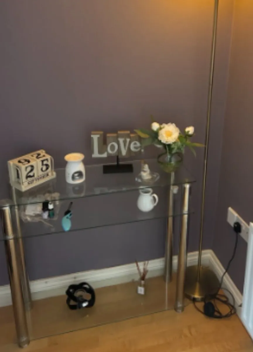 Hall table - Image 1