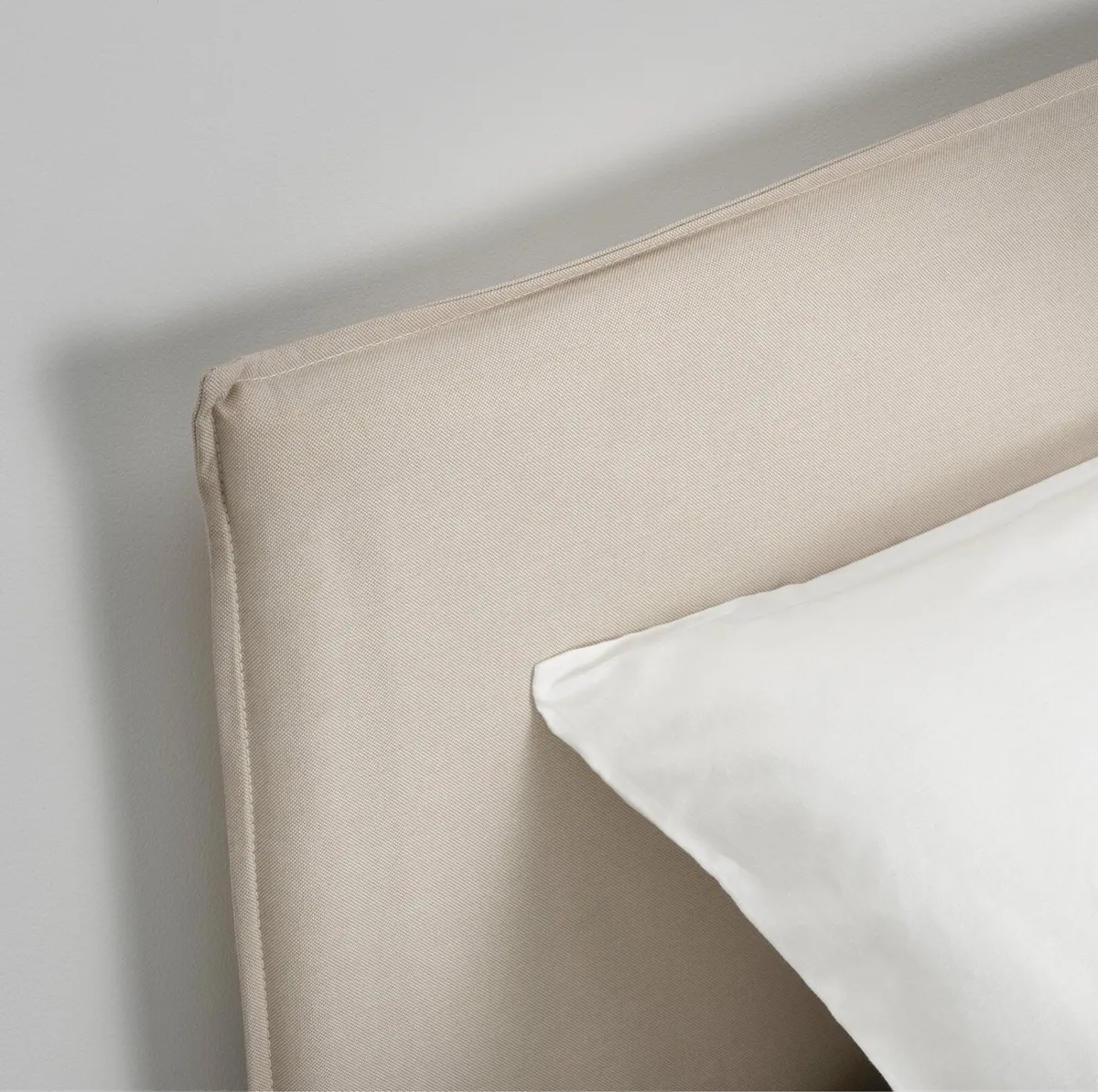 Bed frame white/beige standard king, IKEA as new - Image 3