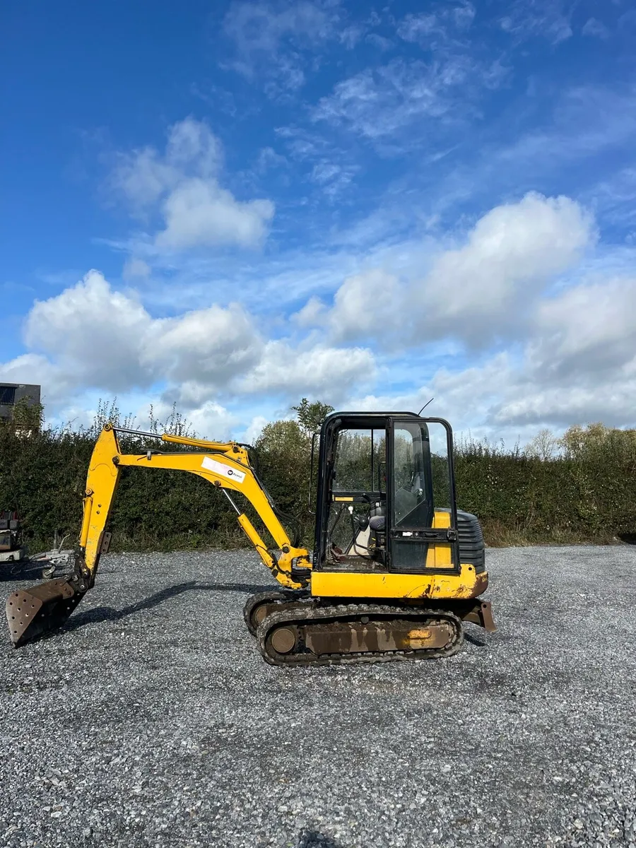 JCB 803 mini digger - Image 2