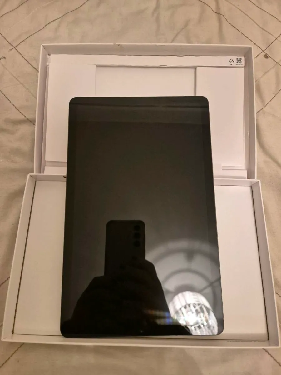 Samsung S6 Galaxy Tab lite - Image 3