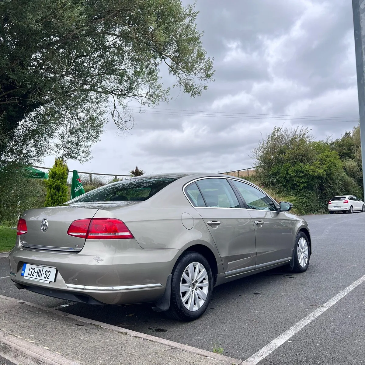 VW Passat 1.6tdi Fresh NCT - Image 4