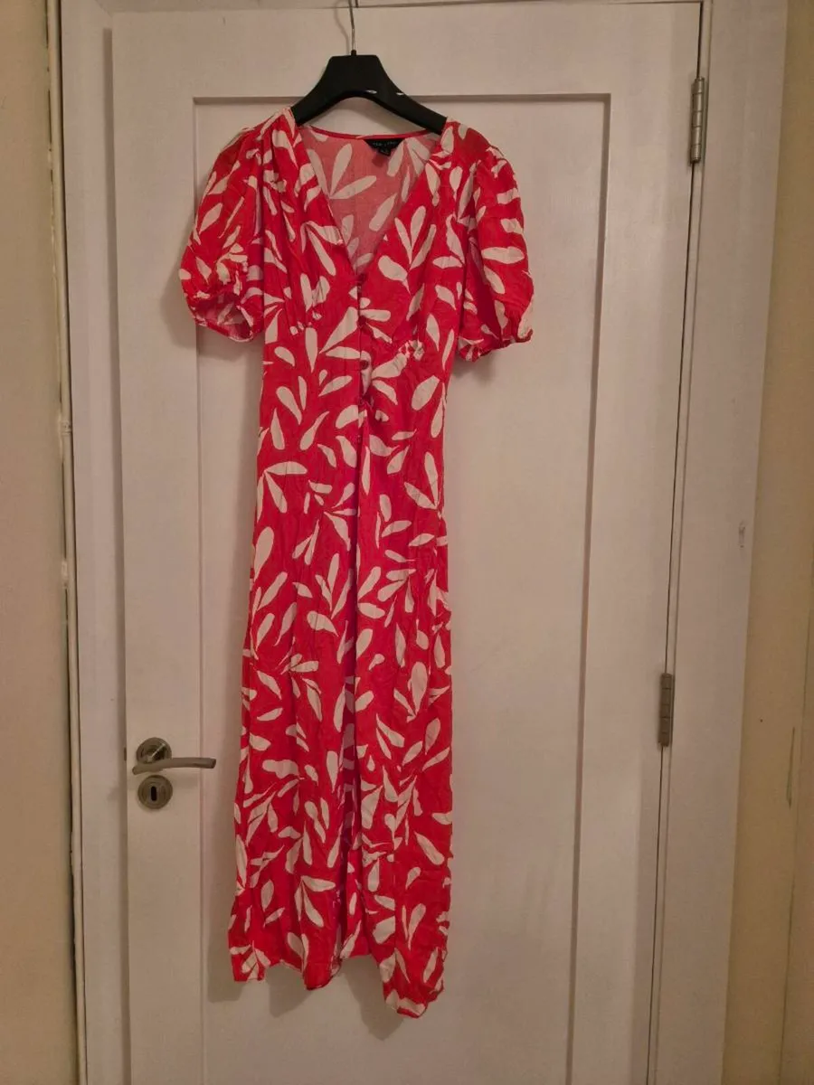 New look red maxi dress size Xs - Image 1
