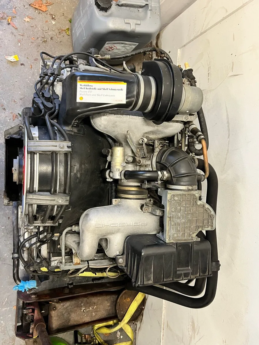1988 Porsche 911 3.2 Carrera Engine Starter ECU - Image 2