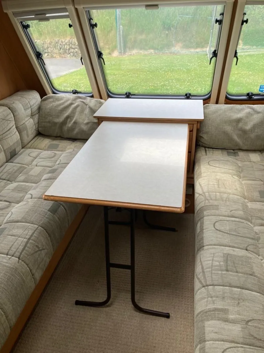 Caravan - Image 2