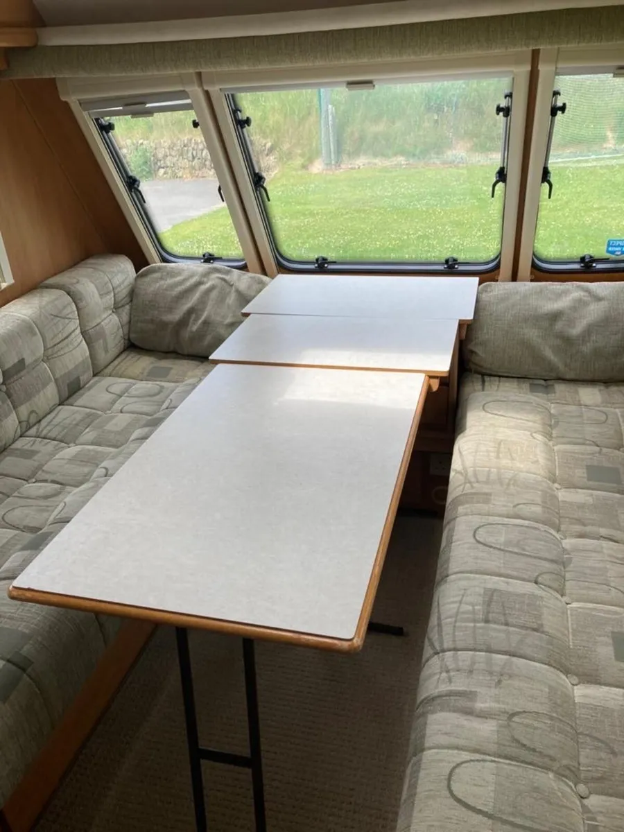 Caravan - Image 3