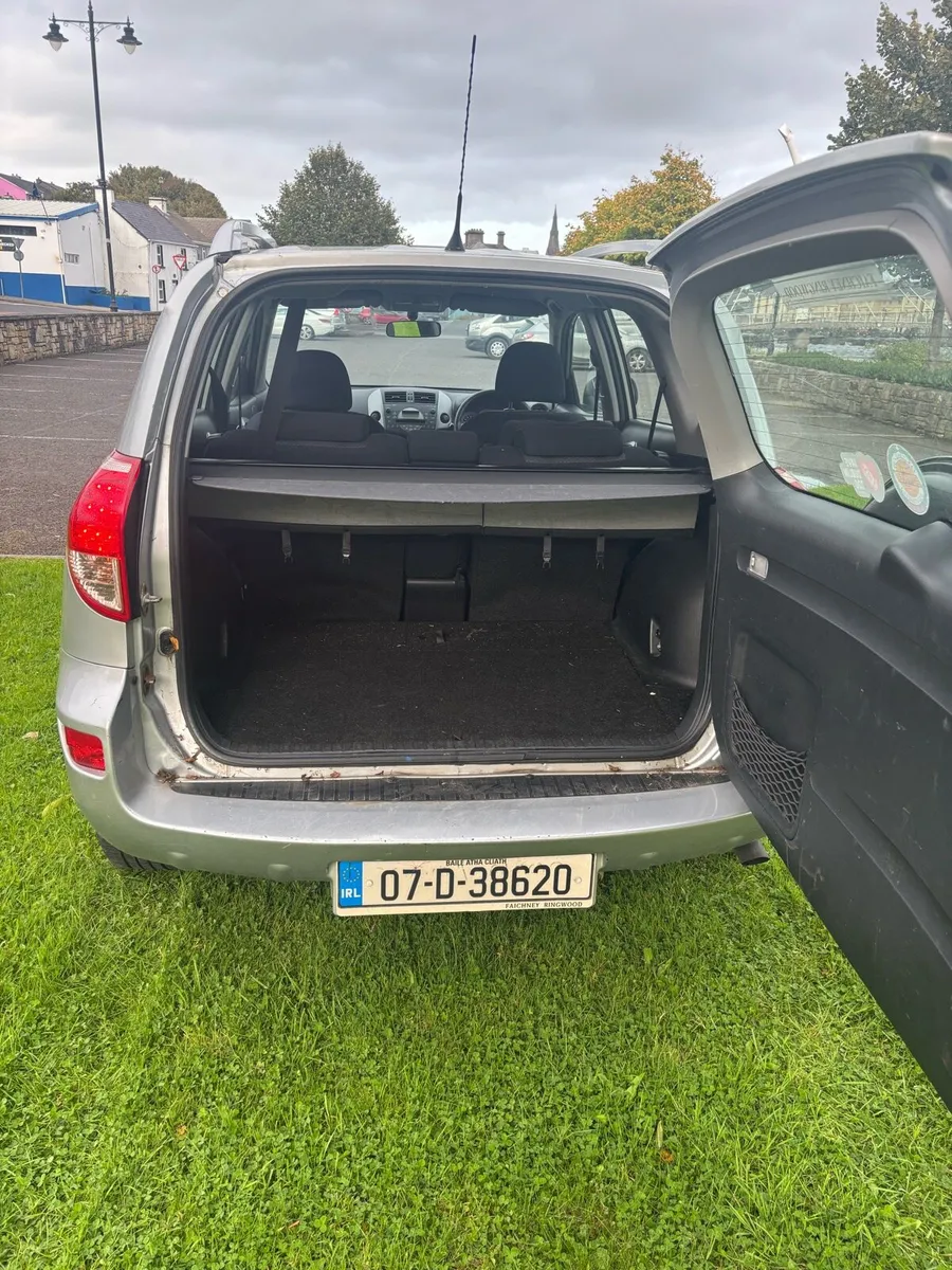 2007 Toyota Rav new shape 2.0 petrol - Image 4