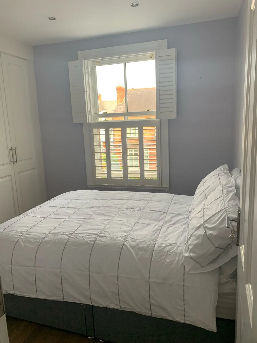 Double bed and mattress - Image 2