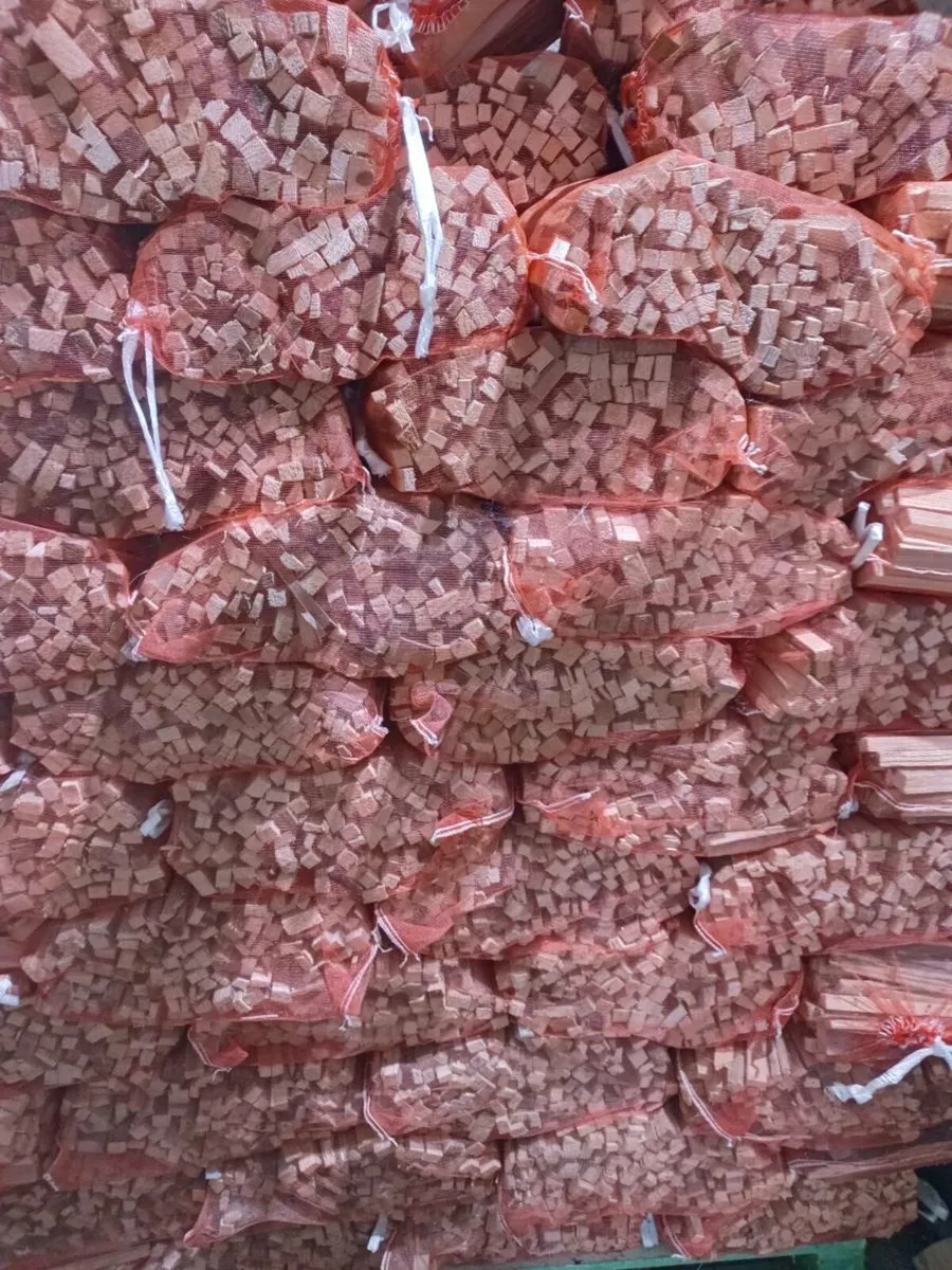 Large quantities of dried kindling for sale - Image 1