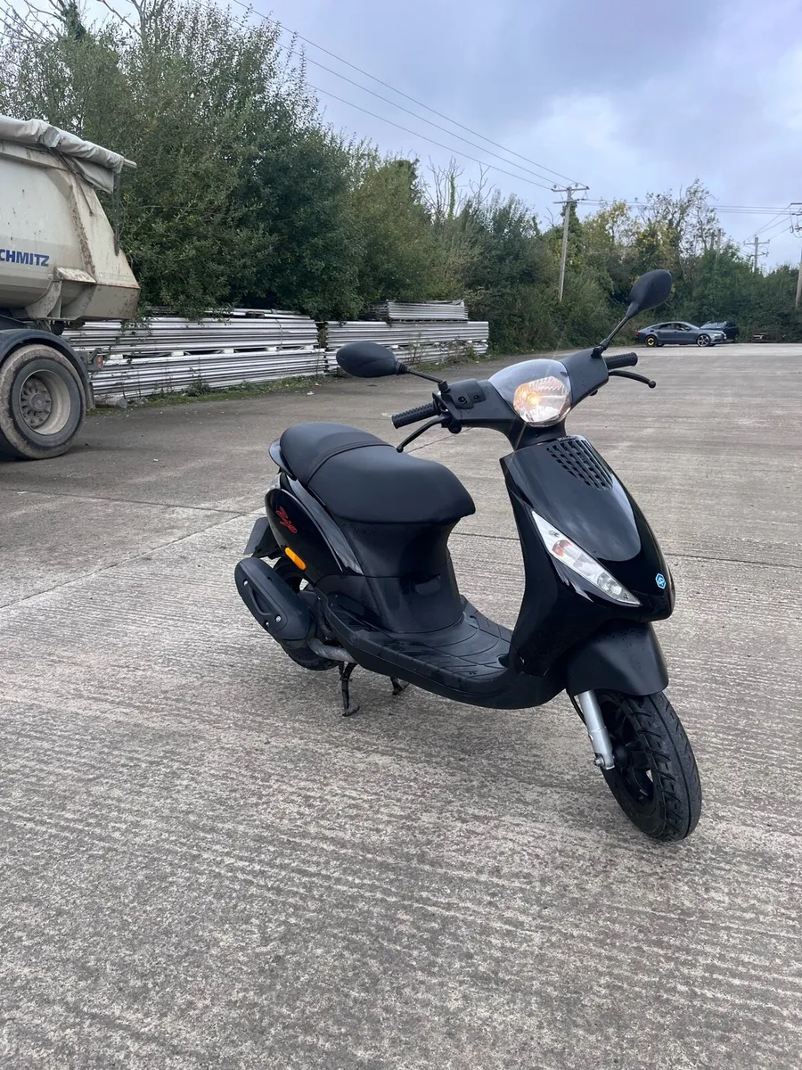 Piaggio zip 2022 - Image 1