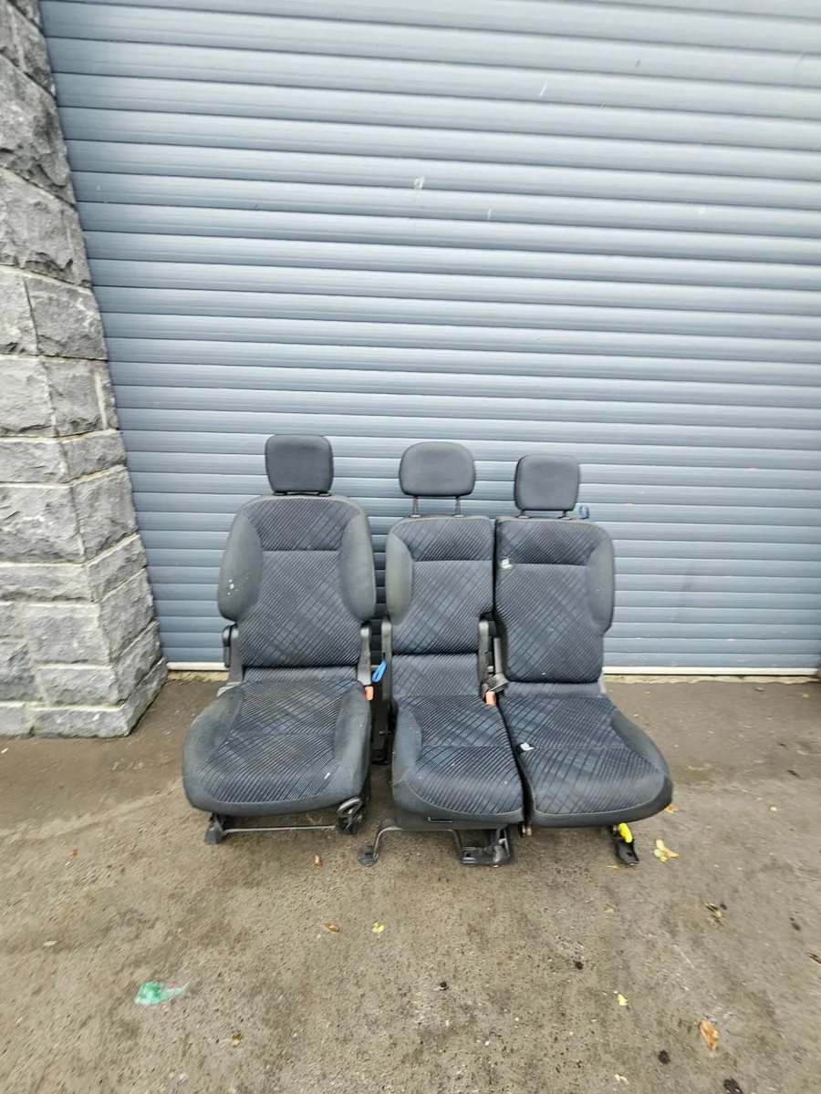 3 seats peugeot partner van - Image 4