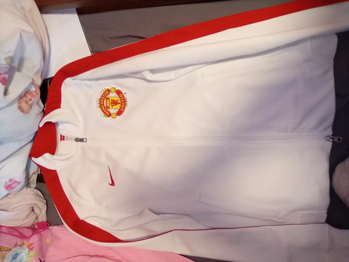 Tracksuit - Image 1