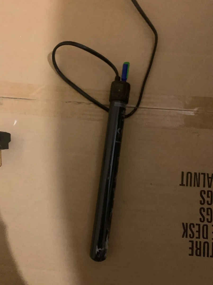 Fish tank heater - Image 1