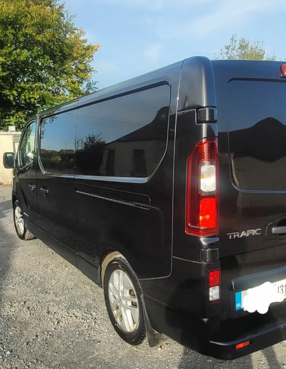 Renault Trafic 2017 - Image 3