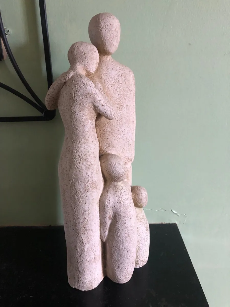 Statue - Image 1