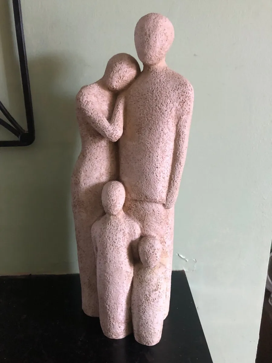 Statue - Image 2