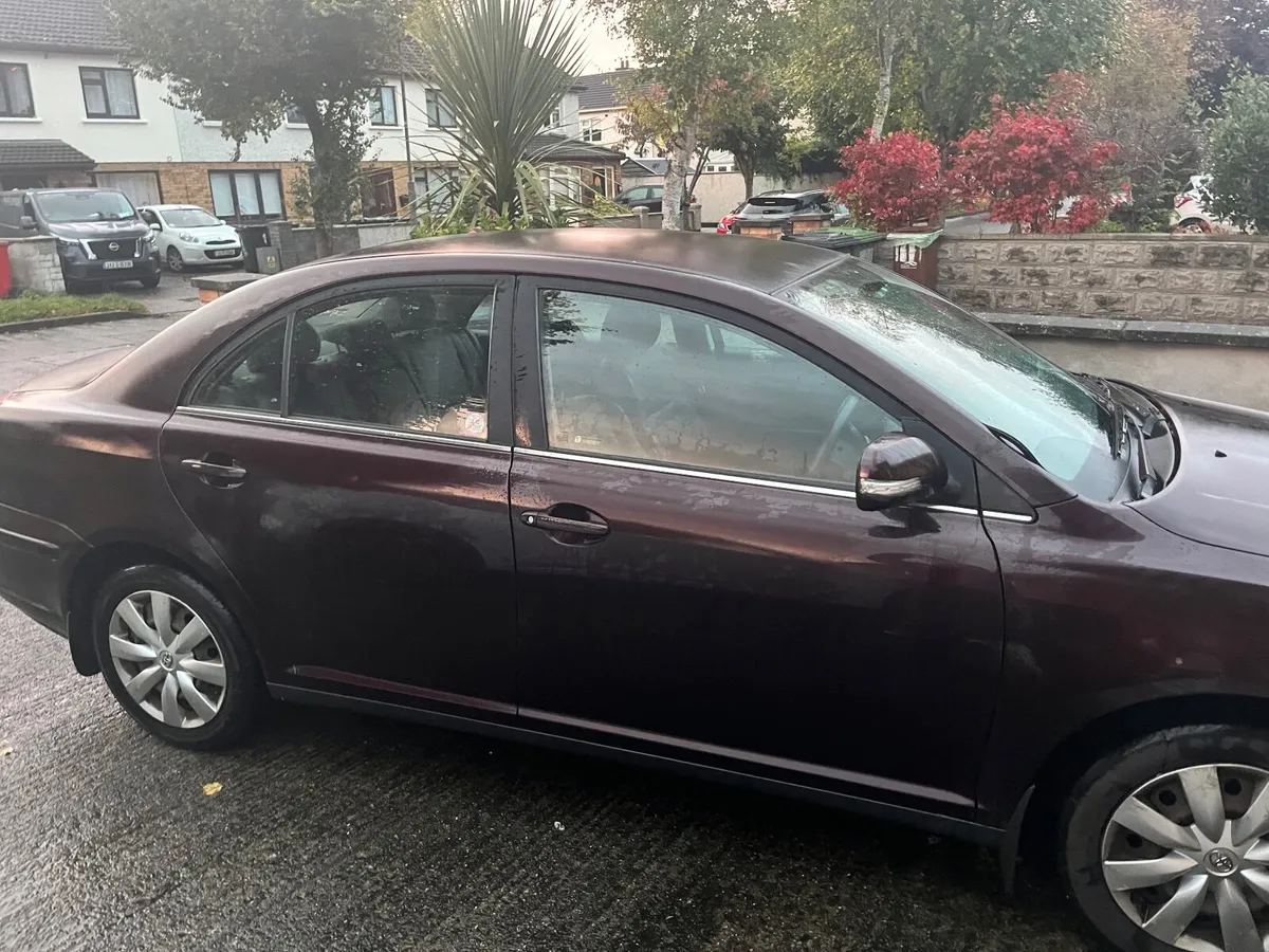 Toyota Avensis 2007 - Image 2