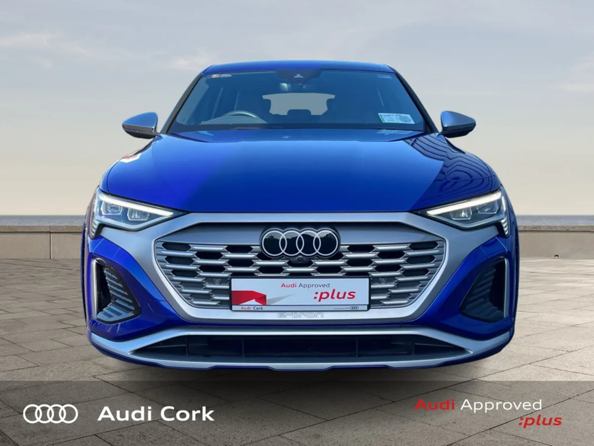 Audi Q8 E-TRON 496BHP WITH TOUR ASSIT PACK, COMFOR - Image 3