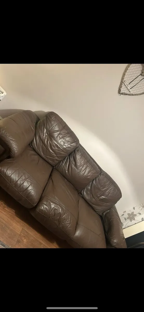 leather couch set - 2 seater and 3 seater FREE - Image 2