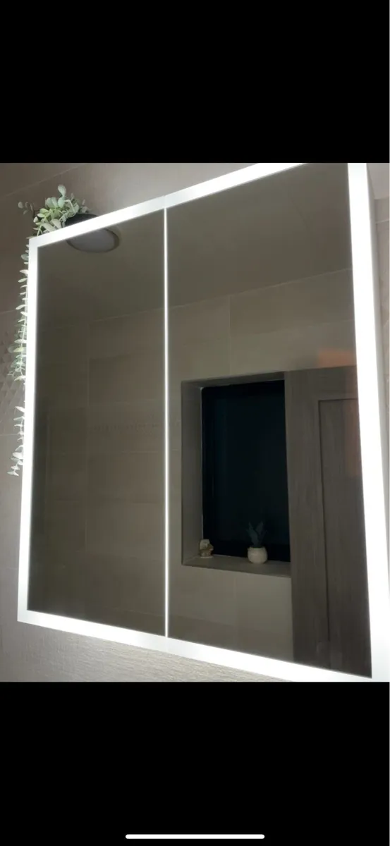 Cabinet mirror - Image 2