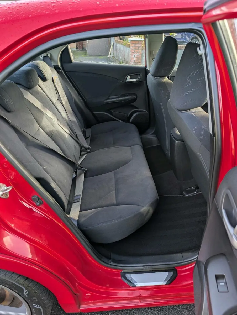 2013 Honda Civic 1.8 i-VTEC - Image 4