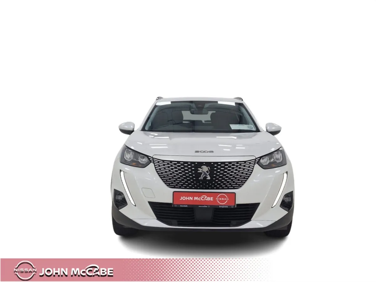 Peugeot 2008 EV ALLURE PREMIUM 50KW AUTOMATIC - Image 4