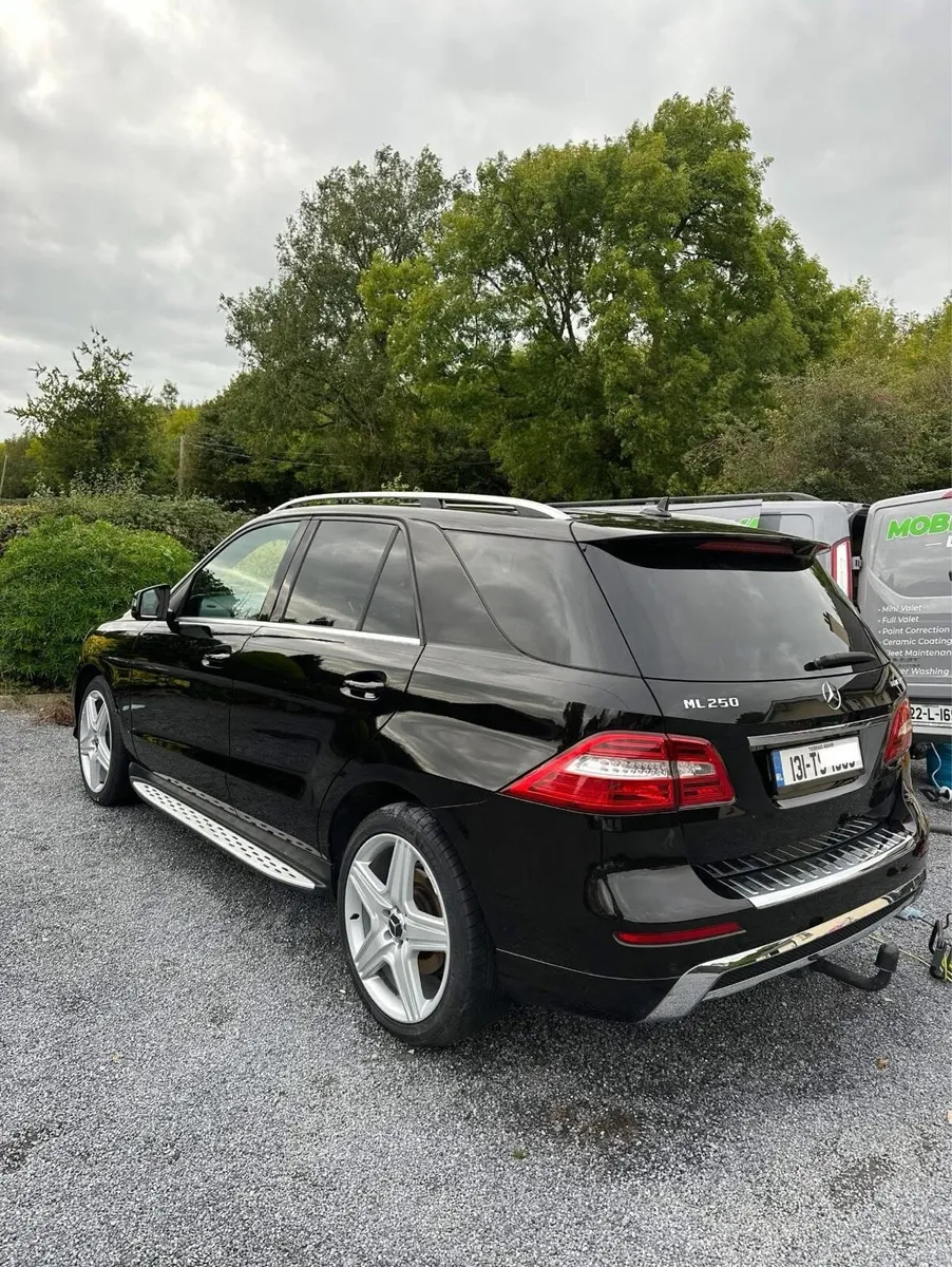 Mercedes ML250 AMG Sport - Image 2
